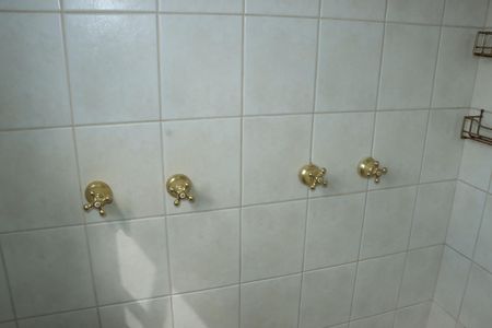 Casa de condomínio para alugar com 780m², 8 quartos e 8 vagasBanheiro Suíte 1