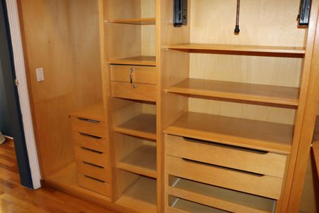 Casa de condomínio para alugar com 780m², 8 quartos e 8 vagasCloset Suíte 1