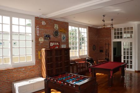 Casa de condomínio para alugar com 780m², 8 quartos e 8 vagasSala