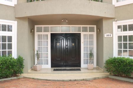 Casa de condomínio para alugar com 780m², 8 quartos e 8 vagasFachada