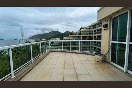 Apartamento para alugar com 104m², 1 quarto e 1 vagaVaranda 