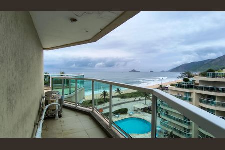 Apartamento para alugar com 104m², 1 quarto e 1 vagaVaranda da Suíte 