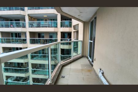 Apartamento para alugar com 104m², 1 quarto e 1 vagaVaranda da Suíte 