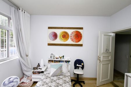 Apartamento à venda com 248m², 4 quartos e 2 vagasQuarto 1