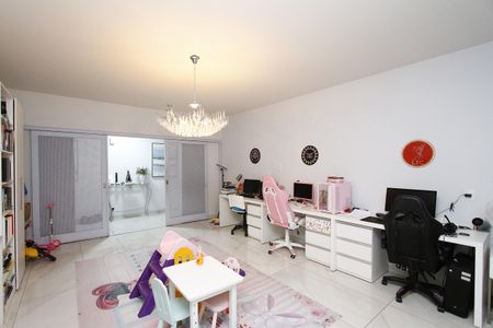 Apartamento à venda com 248m², 4 quartos e 2 vagasSala 1