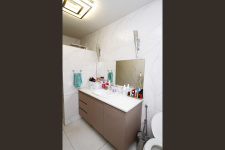 Apartamento à venda com 248m², 4 quartos e 2 vagasBanheiro da Suíte