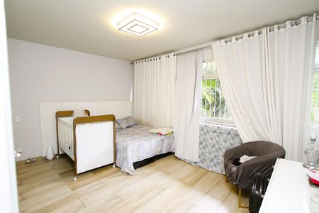 Apartamento à venda com 248m², 4 quartos e 2 vagasQuarto 3 - Suíte