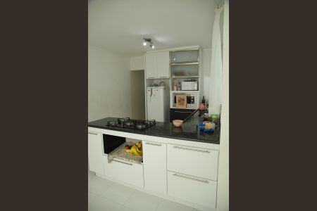 Casa à venda com 220m², 3 quartos e 2 vagasCozinha 