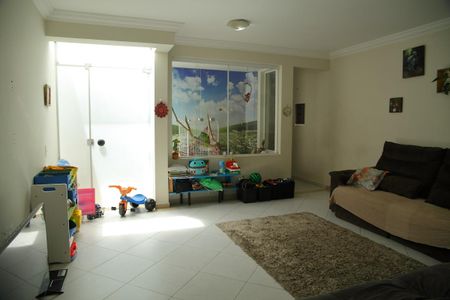 Sala de casa à venda com 3 quartos, 220m² em Jardim Brasilandia, São Bernardo do Campo