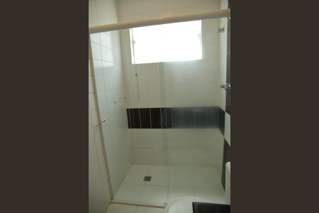 Casa à venda com 220m², 3 quartos e 2 vagasBanheiro Suíte 1 
