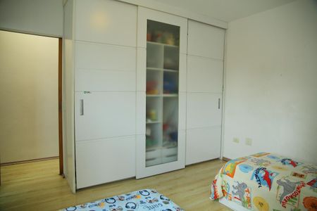 Casa à venda com 220m², 3 quartos e 2 vagas Suíte 3