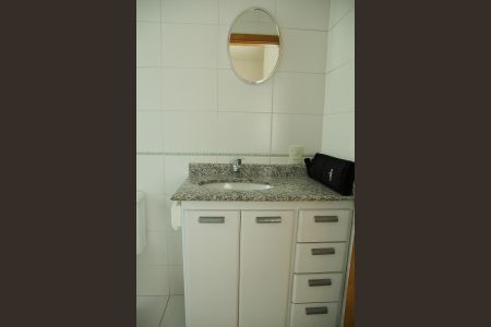 Casa à venda com 220m², 3 quartos e 2 vagasBanheiro do Sotão 