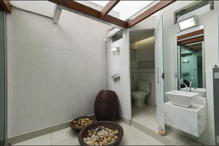 Apartamento à venda com 147m², 3 quartos e 2 vagasLavabo