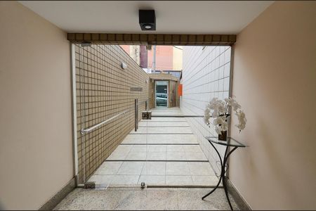 Apartamento à venda com 147m², 3 quartos e 2 vagasHall de entrada