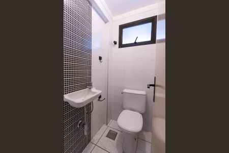 Lavabo de apartamento à venda com 1 quarto, 68m² em Cambuí, Campinas