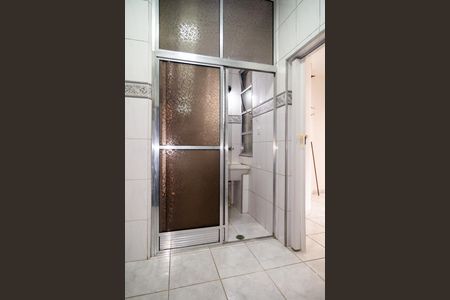 Apartamento para alugar com 72m², 2 quartos e sem vaga Apartamento para alugar com 72m², 2 quartos e sem vagaBanheiro / Área de Serviço