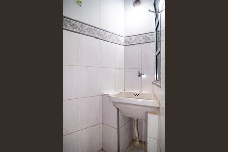 Apartamento para alugar com 72m², 2 quartos e sem vaga Apartamento para alugar com 72m², 2 quartos e sem vagaBanheiro / Área de Serviço