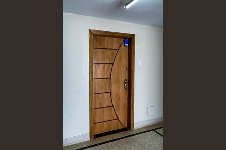 Apartamento para alugar com 72m², 2 quartos e sem vaga Apartamento para alugar com 72m², 2 quartos e sem vagaLockbox