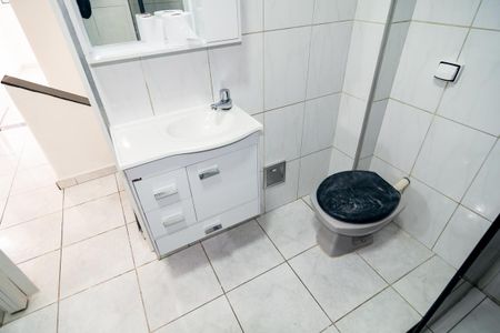 Apartamento para alugar com 72m², 2 quartos e sem vaga Apartamento para alugar com 72m², 2 quartos e sem vagaBanheiro / Área de Serviço