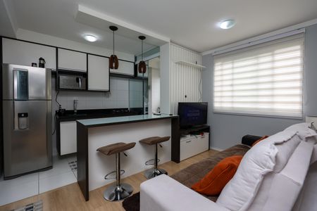 Sala de apartamento para alugar com 2 quartos, 44m² em Jardim Taboao, São Paulo