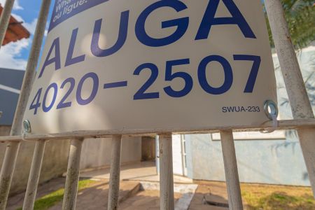 Casa para alugar com 93m², 3 quartos e 2 vagasPlaca