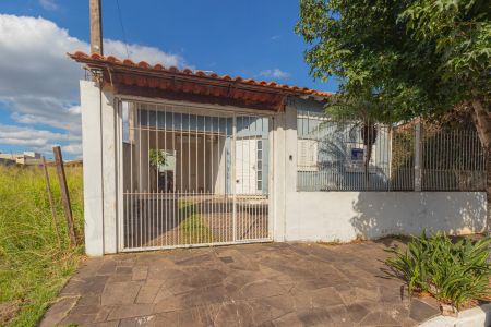 Casa para alugar com 93m², 3 quartos e 2 vagasFachada