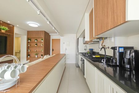Apartamento para alugar com 74m², 2 quartos e 2 vagascozinha