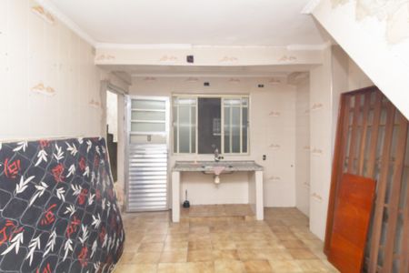 Cozinha de casa para alugar com 2 quartos, 43m² em Jardim Adelaide, São Paulo