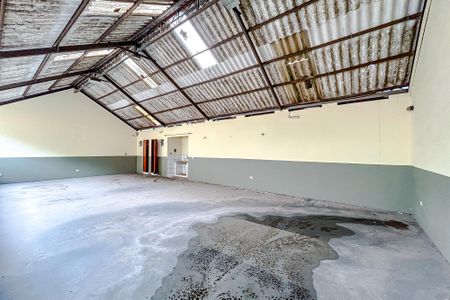 Casa para alugar com 380m², 4 quartos e 2 vagasÁrea gourmet