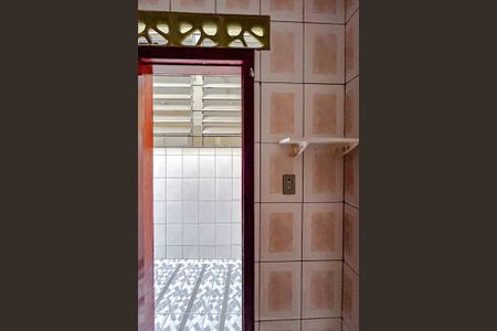 Casa para alugar com 380m², 4 quartos e 2 vagasBanheiro 1