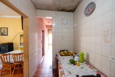 Casa à venda com 314m², 2 quartos e 4 vagas Casa à venda com 314m², 2 quartos e 4 vagasCozinha