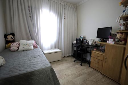 Casa à venda com 970m², 3 quartos e 6 vagasQuarto 2