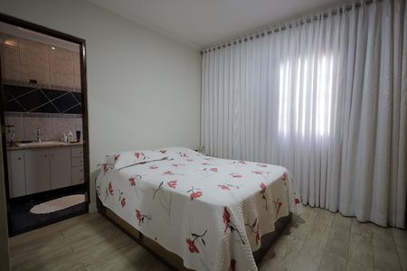 Casa à venda com 970m², 3 quartos e 6 vagasQuarto Suíte