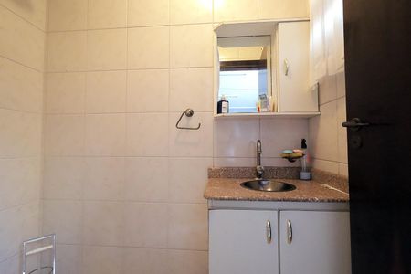 Casa à venda com 970m², 3 quartos e 6 vagasBanheiro 3