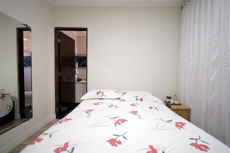 Casa à venda com 970m², 3 quartos e 6 vagasQuarto Suíte