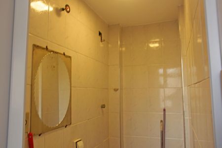 Apartamento para alugar com 100m², 2 quartos e sem vagaBanheiro de serviço