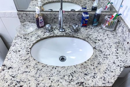 Apartamento para alugar com 178m², 3 quartos e 3 vagasBanheiro da Suíte 2