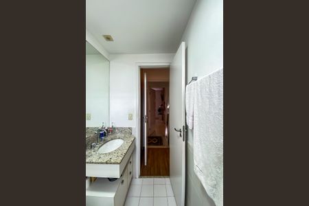 Apartamento para alugar com 178m², 3 quartos e 3 vagasBanheiro da Suíte 2