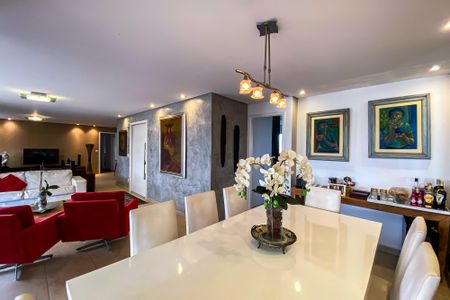 Apartamento para alugar com 178m², 3 quartos e 3 vagasSala de Jantar