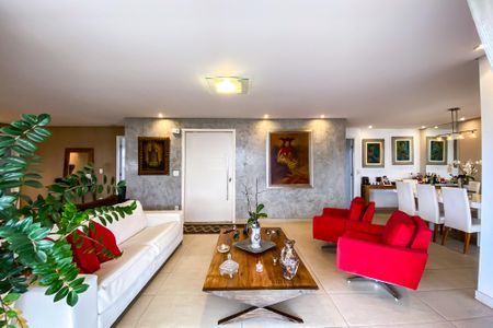 Apartamento para alugar com 178m², 3 quartos e 3 vagasSala