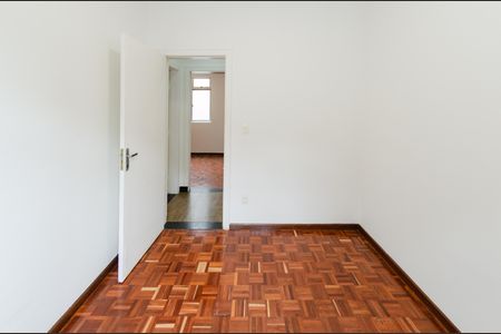 Apartamento à venda com 140m², 3 quartos e 1 vaga Apartamento à venda com 140m², 3 quartos e 1 vagaQuarto 2