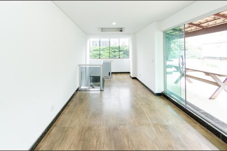 Apartamento à venda com 140m², 3 quartos e 1 vaga Apartamento à venda com 140m², 3 quartos e 1 vagaSala 2