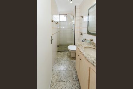 Apartamento à venda com 140m², 3 quartos e 1 vaga Apartamento à venda com 140m², 3 quartos e 1 vagaBanheiro