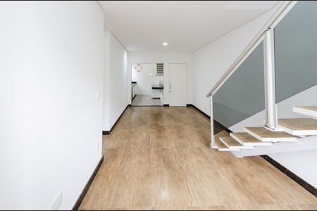 Apartamento à venda com 140m², 3 quartos e 1 vaga Apartamento à venda com 140m², 3 quartos e 1 vagaSala