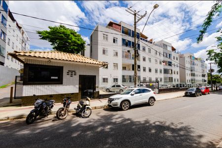 Apartamento à venda com 140m², 3 quartos e 1 vaga Apartamento à venda com 140m², 3 quartos e 1 vagaFachada