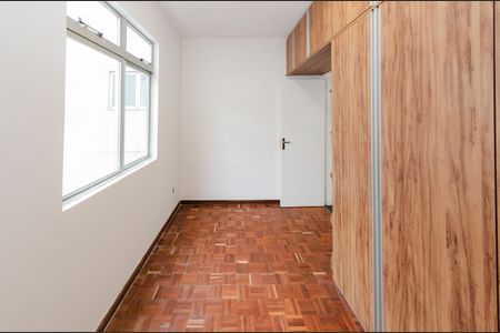 Apartamento à venda com 140m², 3 quartos e 1 vaga Apartamento à venda com 140m², 3 quartos e 1 vagaQuarto 1