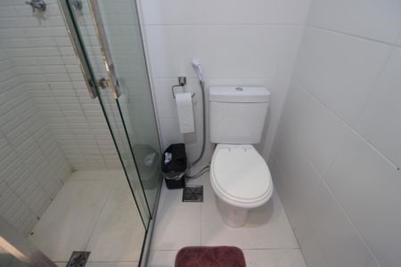 Apartamento à venda com 101m², 3 quartos e 2 vagasBanheiro da suíte