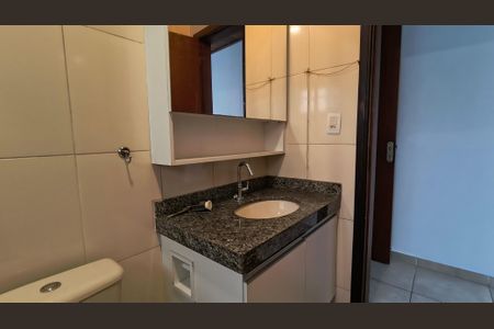 Casa para alugar com 300m², 2 quartos e 3 vagasBanheiro da Suíte 2