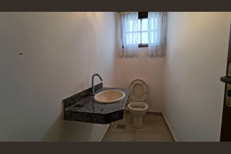 Casa para alugar com 300m², 2 quartos e 3 vagasLavabo 