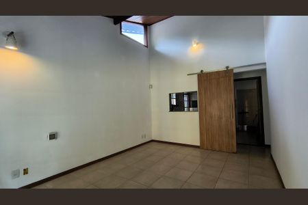 Sala de casa para alugar com 2 quartos, 300m² em Recreio dos Bandeirantes, Rio de Janeiro